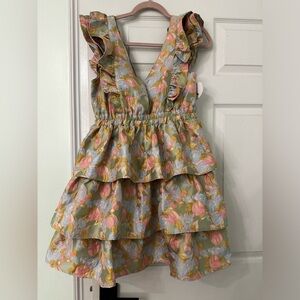 Super cute, buddy love dress. 2nd picture is the back of the dress.